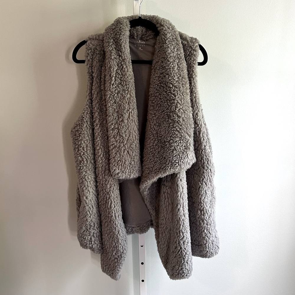 NWT Soho Street New York & Company Sherpa Vest